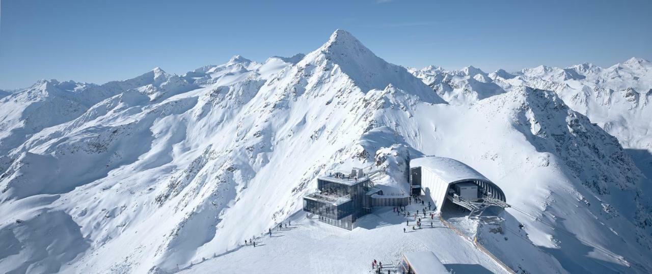 Apartamento Haus Alp Deluxe Längenfeld Exterior foto